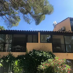  Appartement L'olivier France